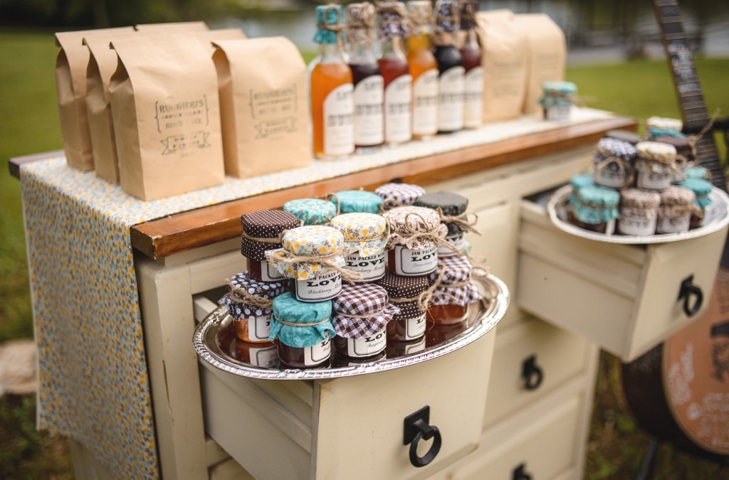 country wedding party favors with jam and soda